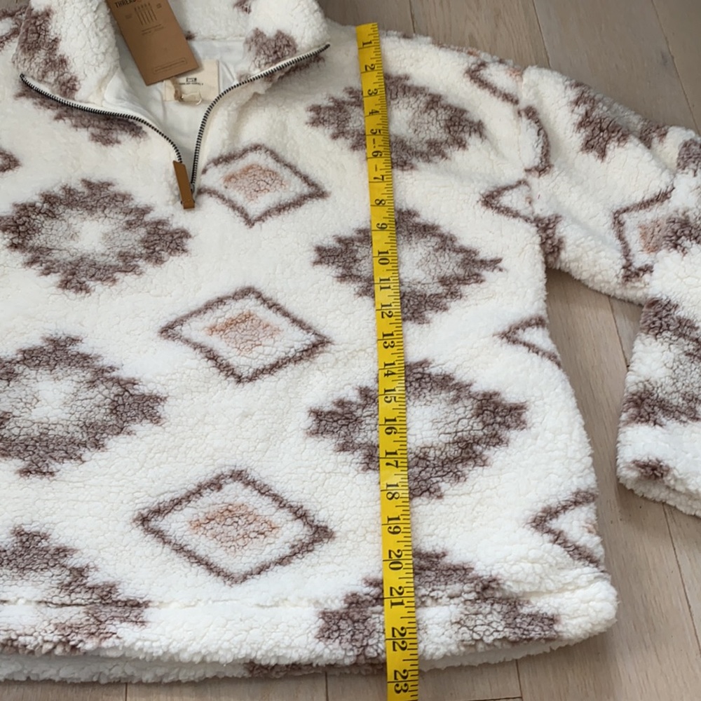 🆕thread&supply tribal pink white 1/4zip sherpa - Picture 8 of 17